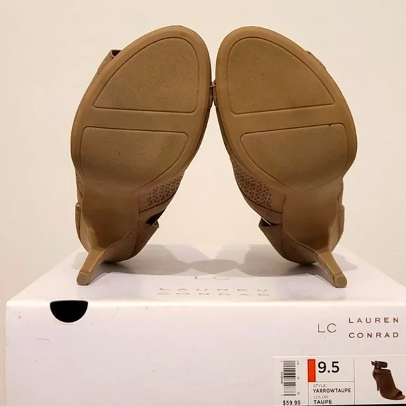 Open Toe Heels - Picture 7 of 9